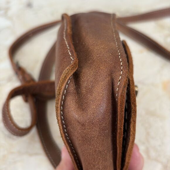 Roots Tribe Leather Mini Crossbody Bag As New - Picture 12 of 17